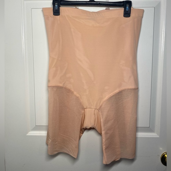 NWT Honeylove Super Power Shorts Size 1X Sand Tan - Picture 2 of 8
